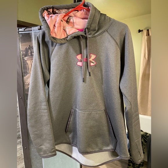 Under Armour Hoodie - Picture 1 of 2